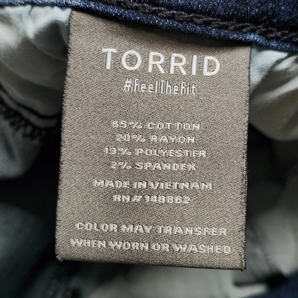 Torrid Jegging Jeans Womens 18 18R Super Soft Blue Denim Skinny Stretch 3 Button - Picture 12 of 15